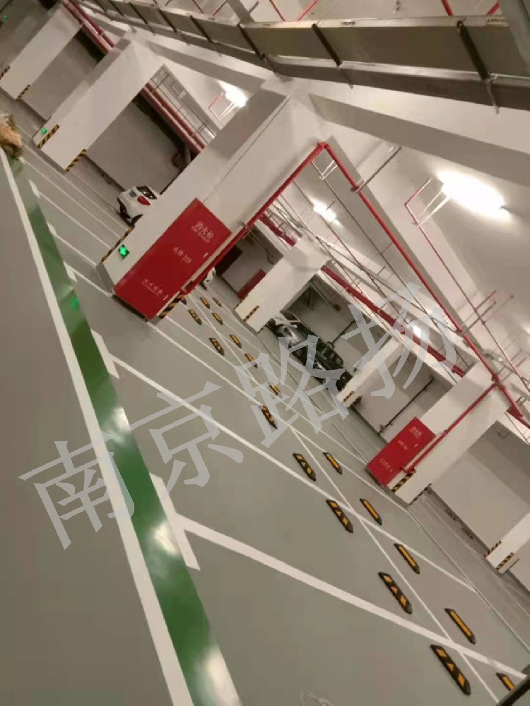 停車場(chǎng)劃線